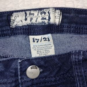 17/21 Jeans.  SIZE 12